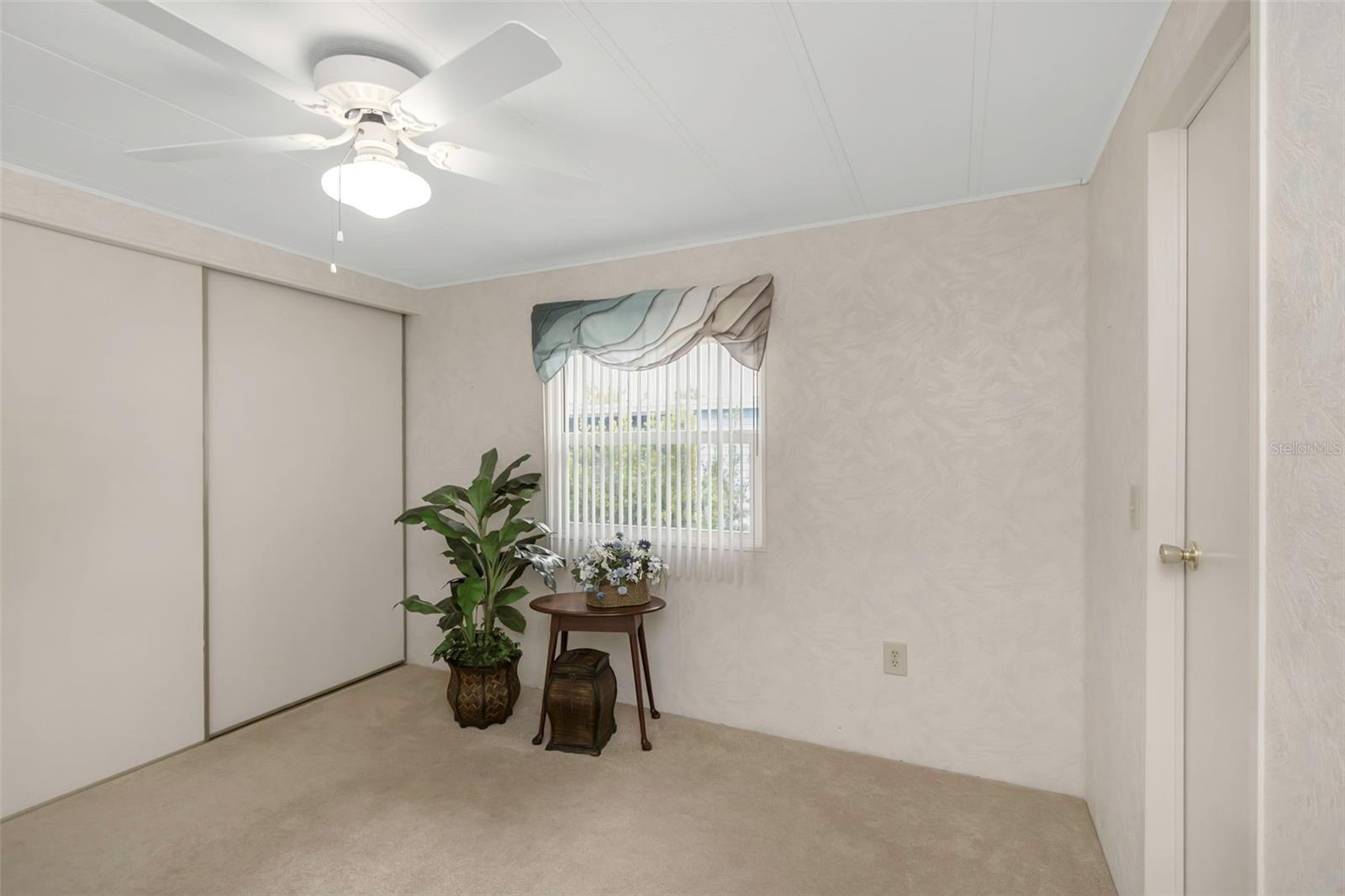 Image 31 of 64 For 198 Philadelphia Boulevard 11