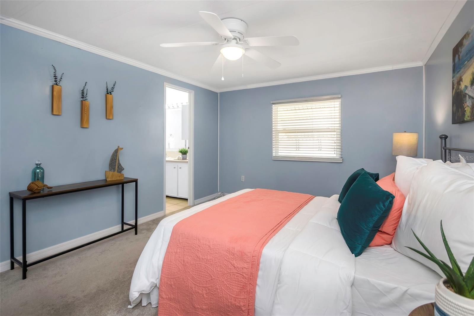 Image 34 of 64 For 198 Philadelphia Boulevard 11