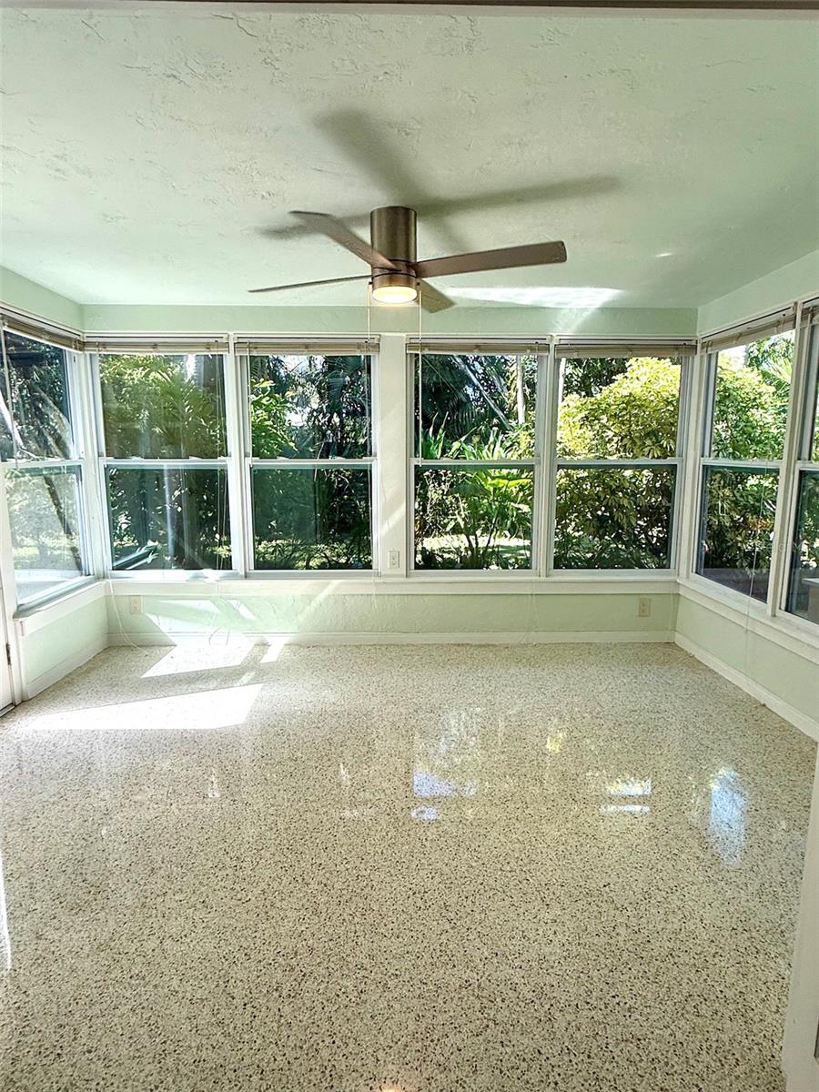 Image 13 of 27 For 5934 115th Lane