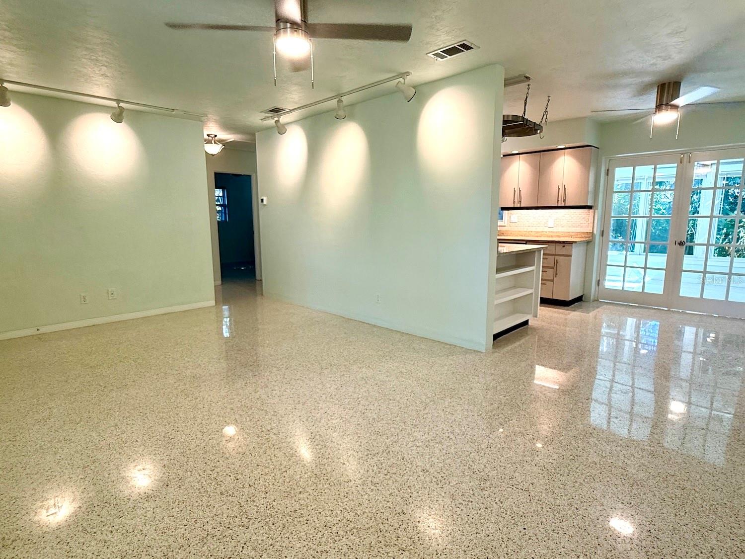 Image 15 of 27 For 5934 115th Lane