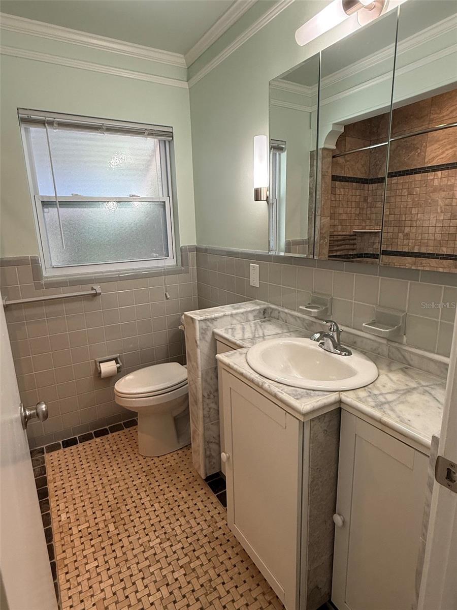 Image 21 of 27 For 5934 115th Lane