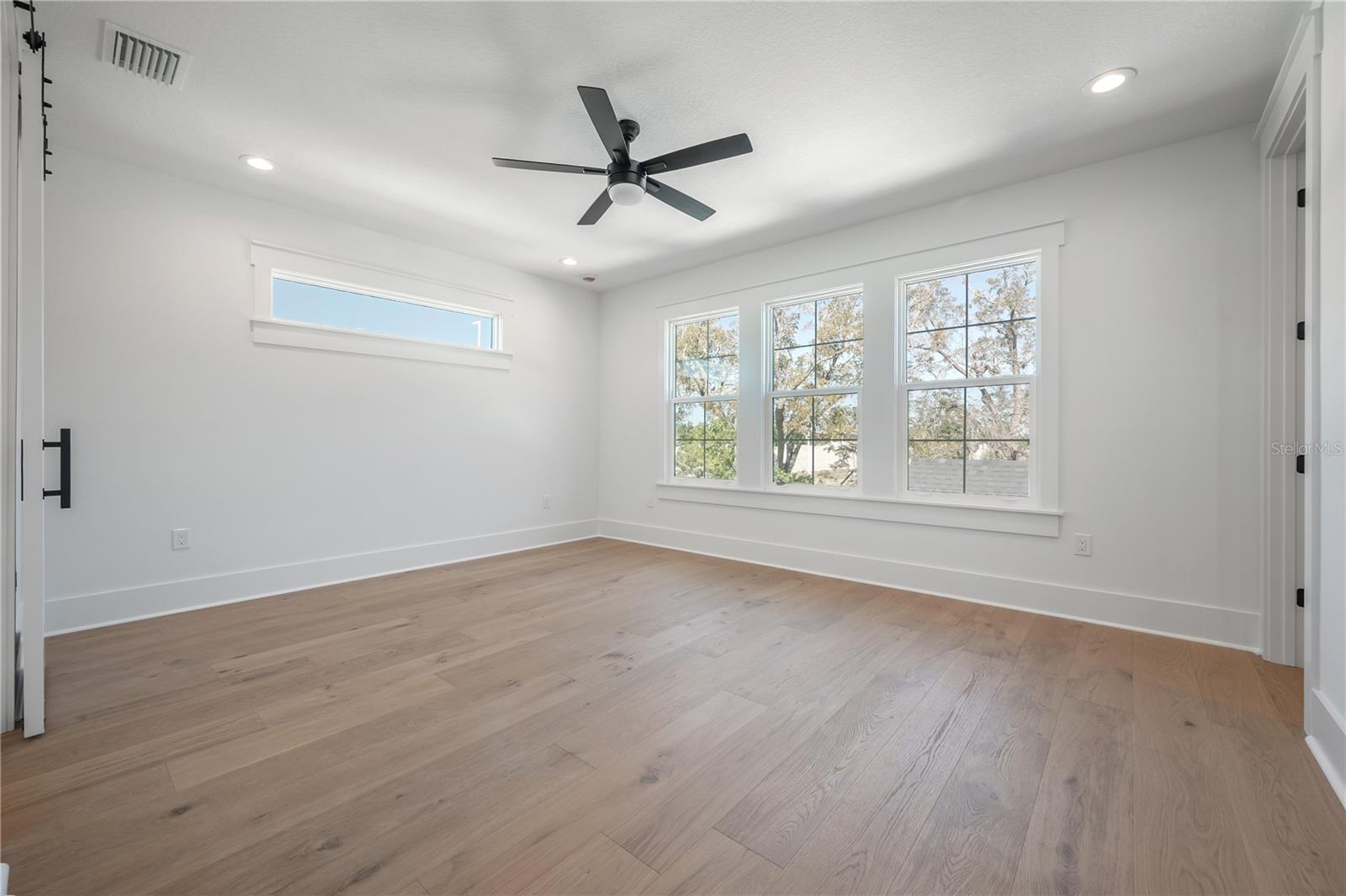 Image 26 of 50 For 802 Wilder Avenue