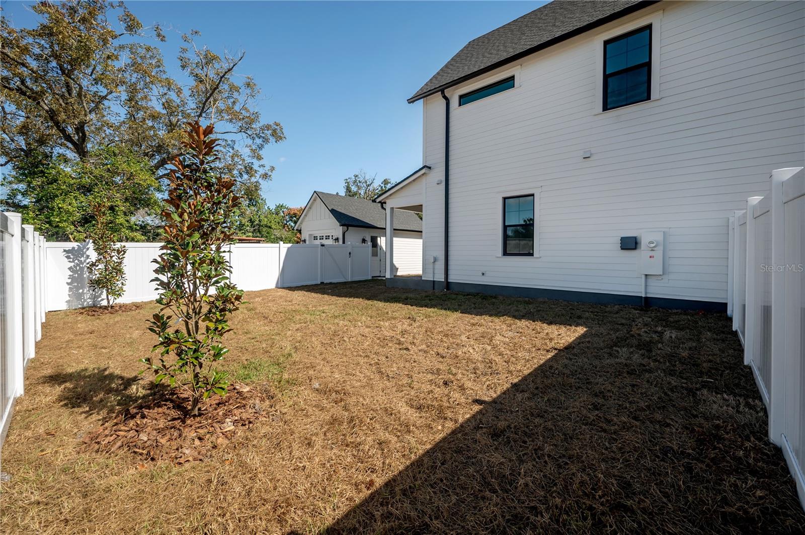 Image 47 of 50 For 802 Wilder Avenue