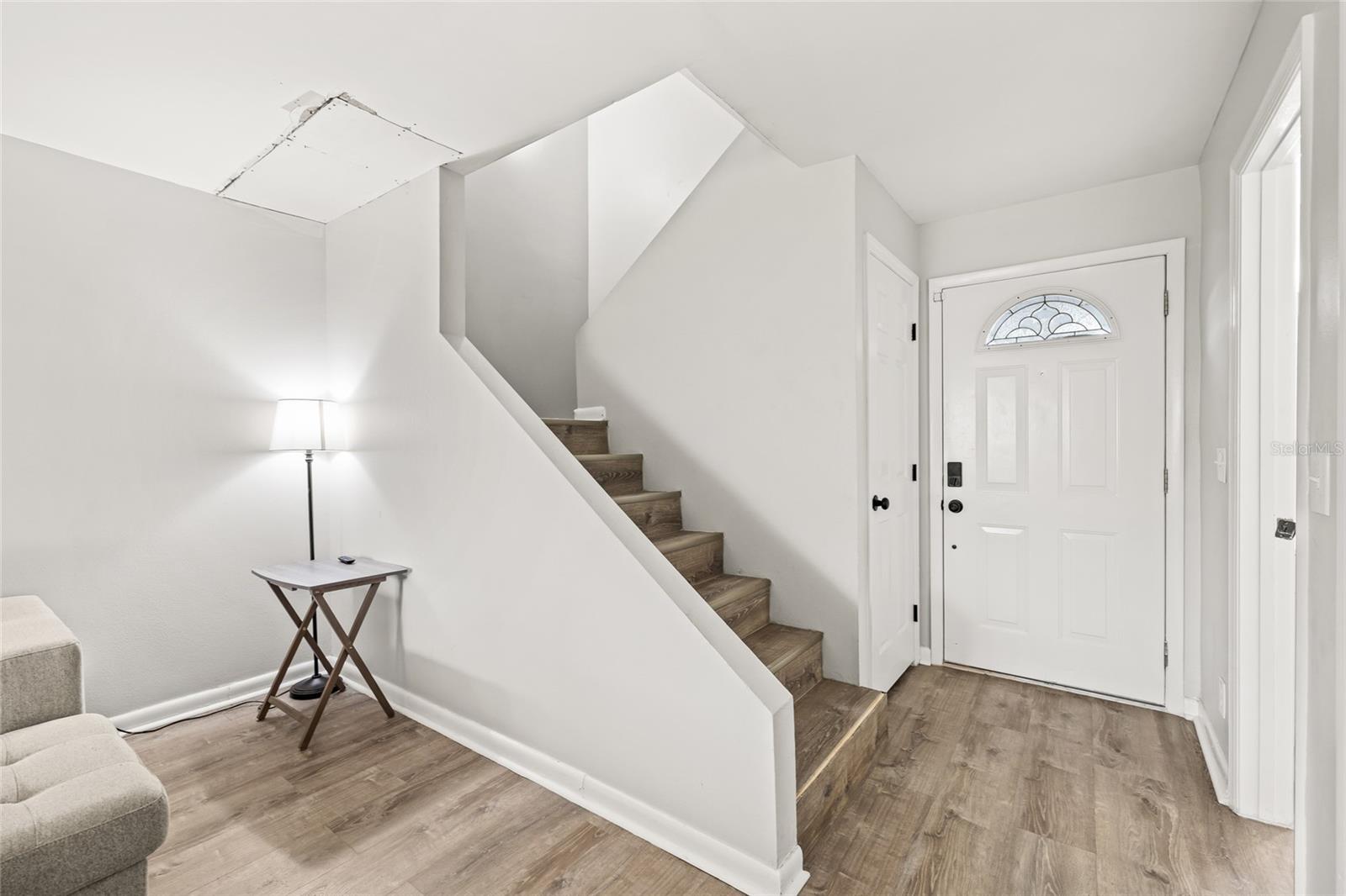 Image 14 of 27 For 3267 39th Street S B