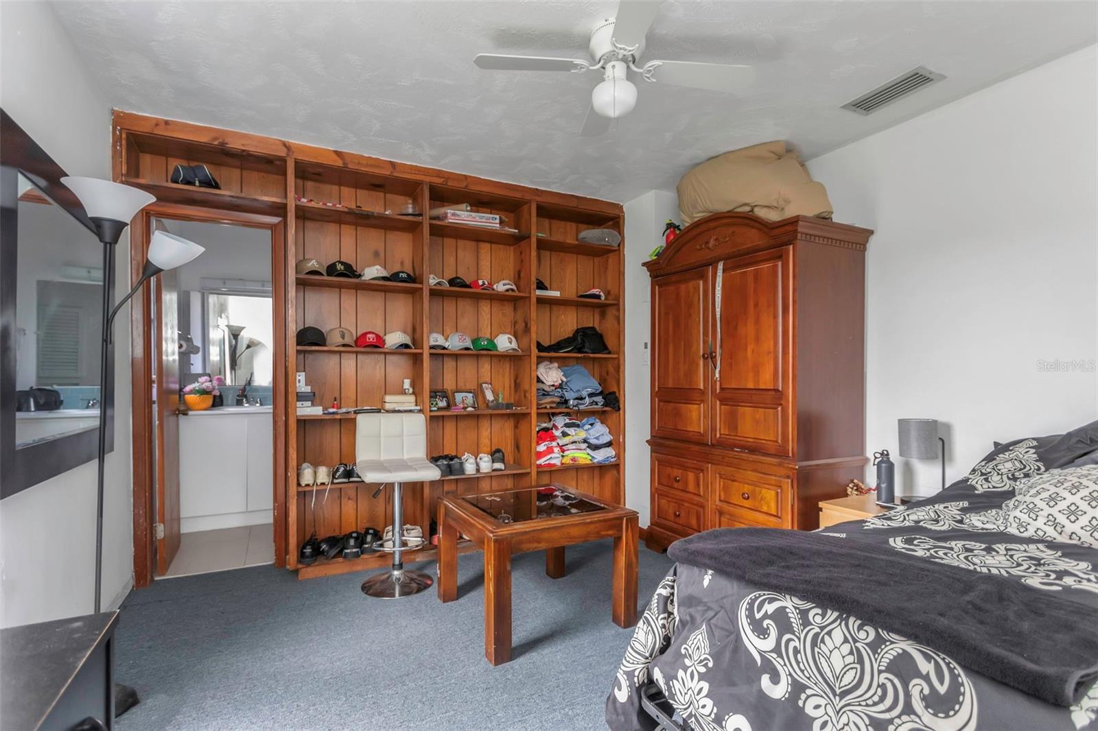 Image 27 of 80 For 17500 Marsh Road