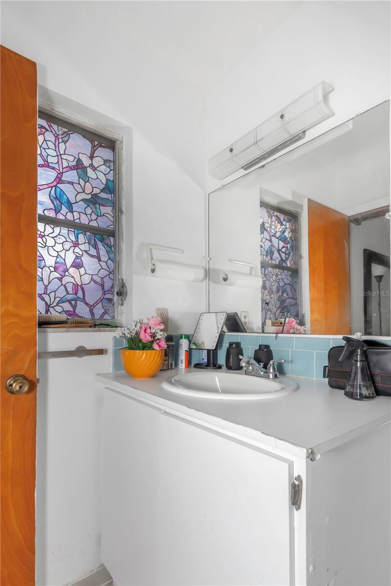 Image 62 of 80 For 17500 Marsh Road