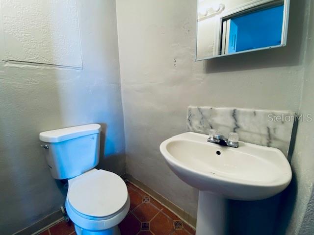 Image 8 of 13 For 9718 Nebraska Avenue 1