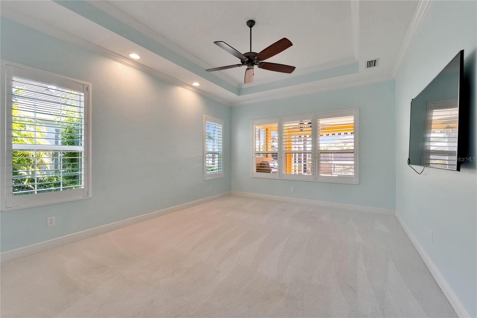 Image 22 of 80 For 721 Manns Harbor Drive