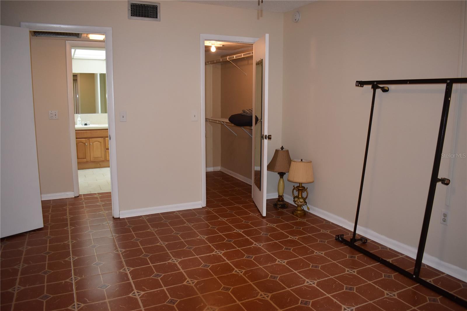 Image 11 of 33 For 10351 Regal Drive 3