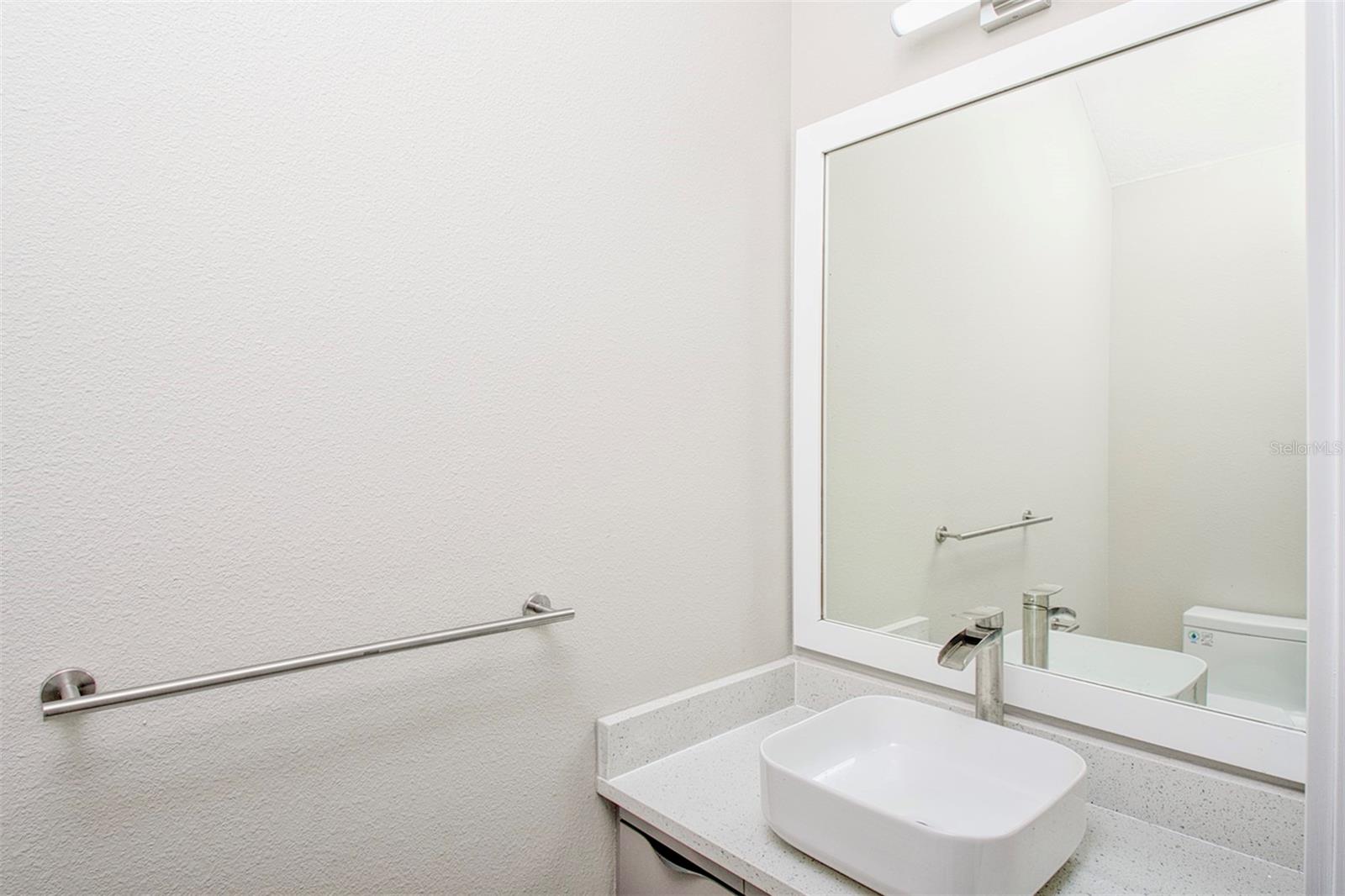 Image 19 of 57 For 1815 Brentwood Court