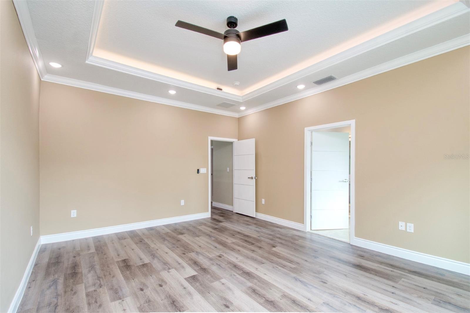 Image 24 of 57 For 1815 Brentwood Court