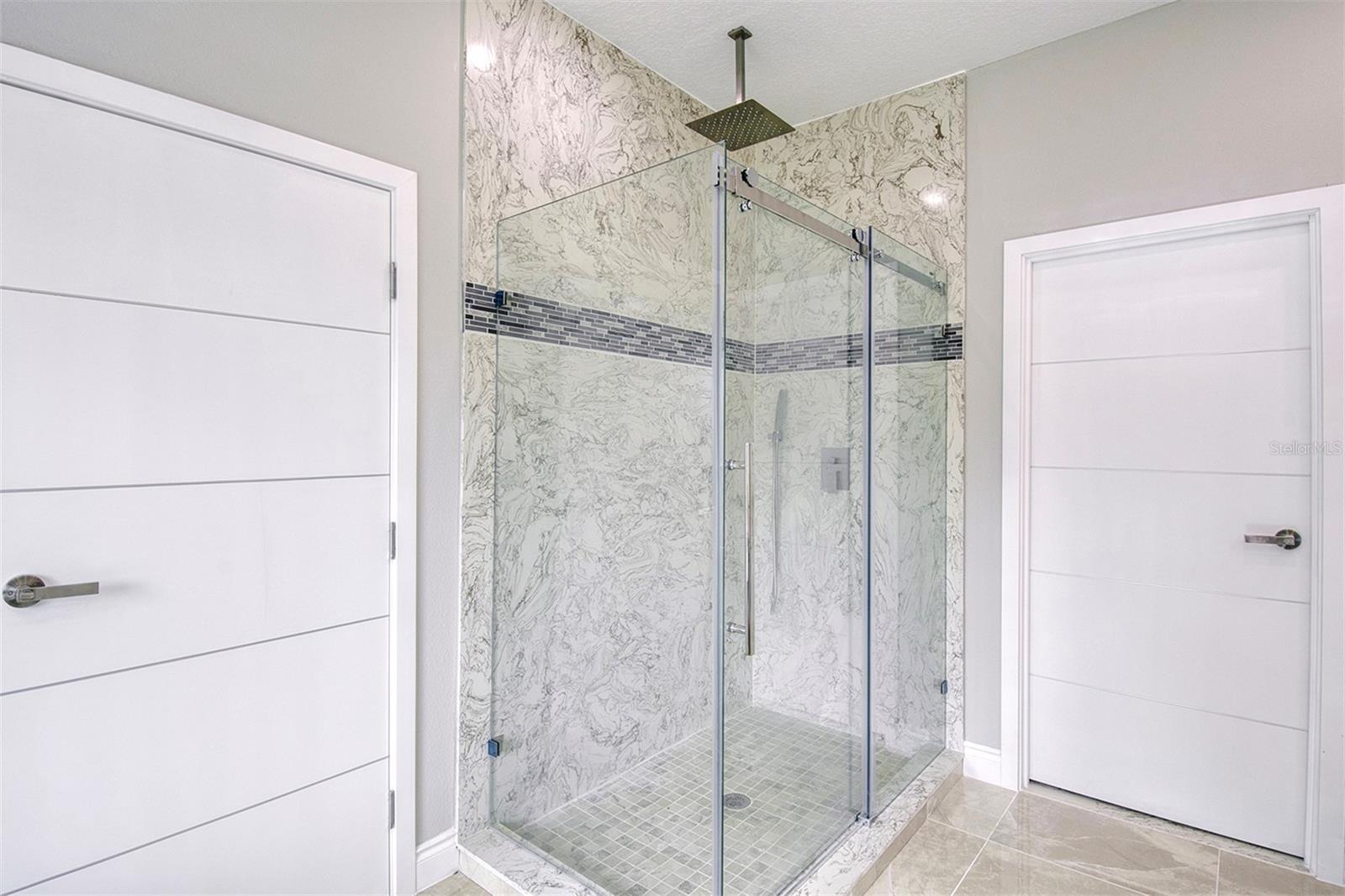 Image 29 of 57 For 1815 Brentwood Court