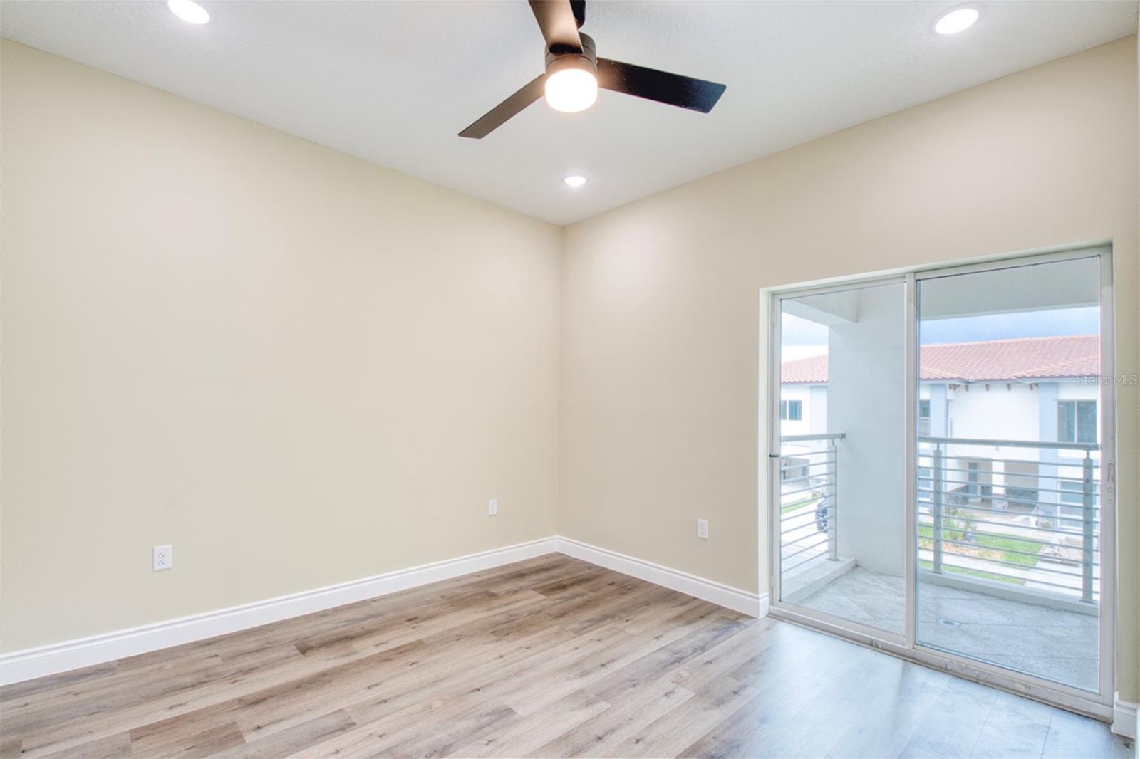 Image 34 of 57 For 1815 Brentwood Court