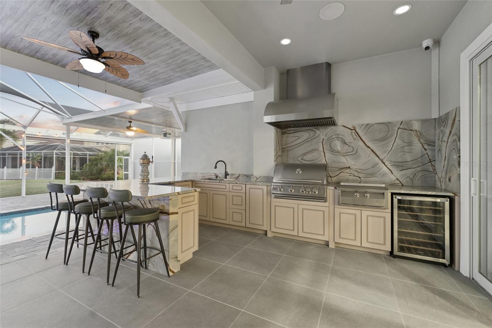 Image 10 of 64 For 5603 Tybee Island Drive