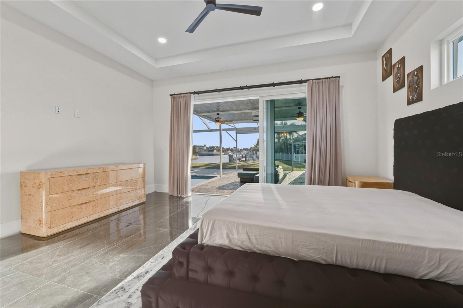 Image 22 of 64 For 5603 Tybee Island Drive