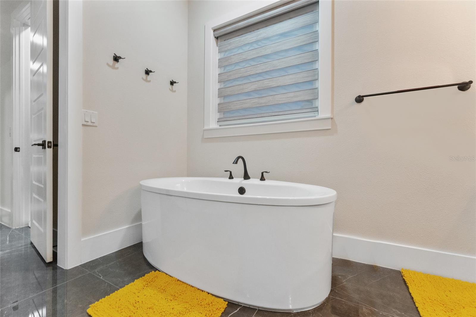 Image 25 of 64 For 5603 Tybee Island Drive