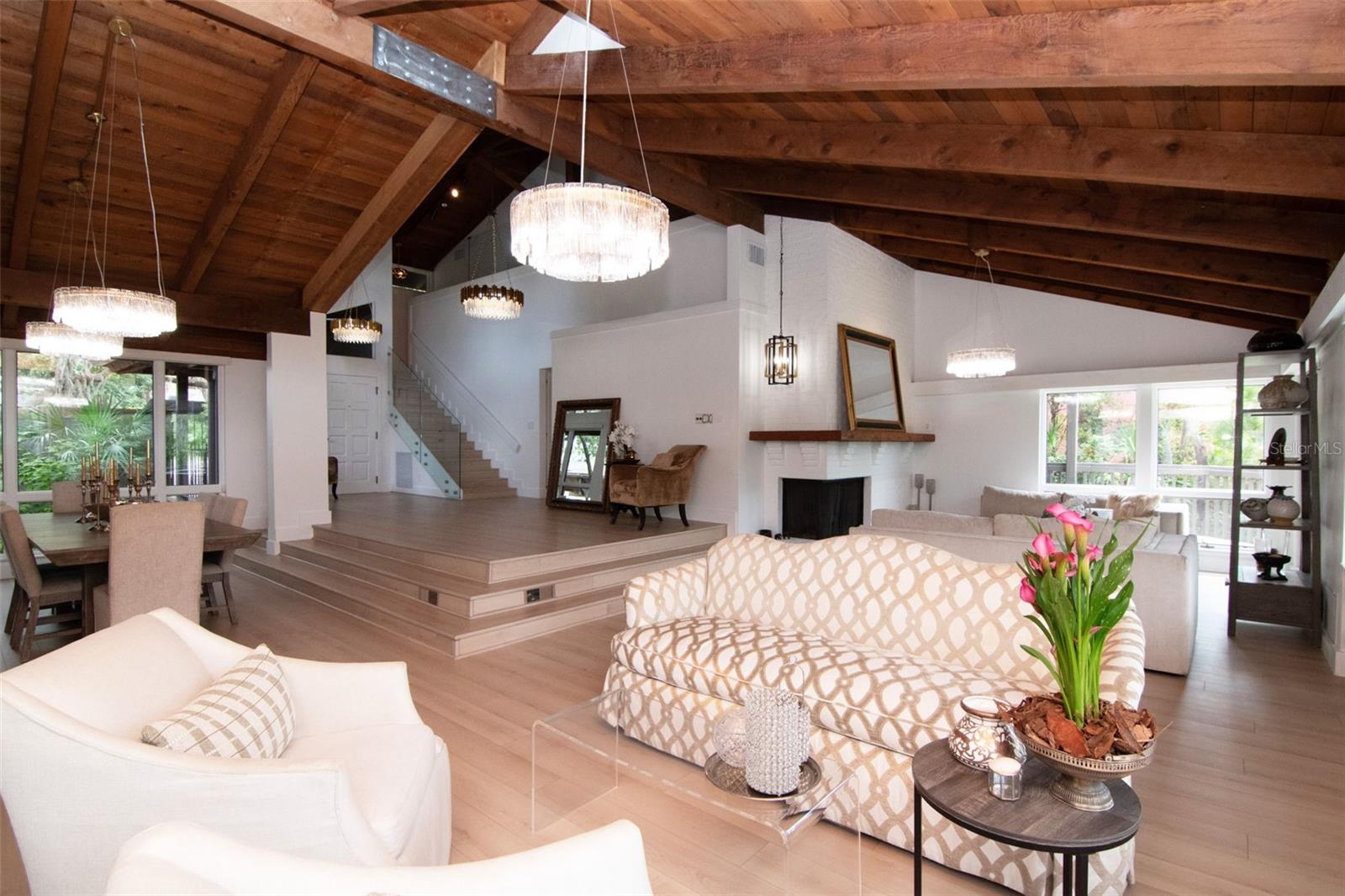 Image 56 of 100 For 1296 Weybridge Lane