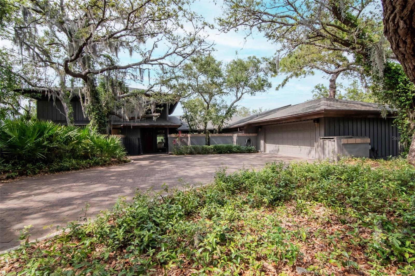 Image 66 of 100 For 1296 Weybridge Lane