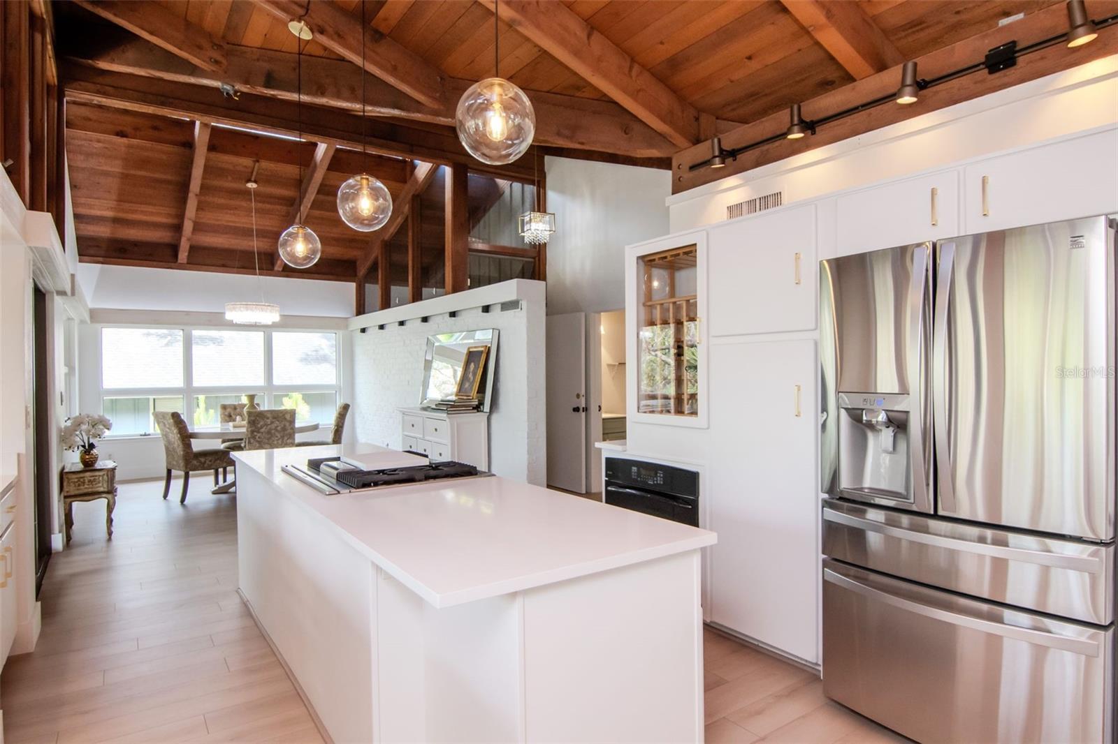 Image 7 of 100 For 1296 Weybridge Lane