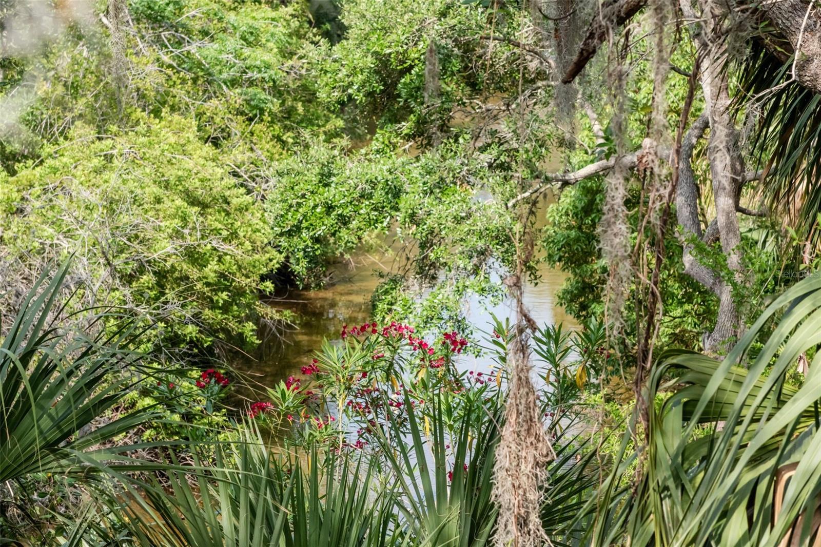 Image 70 of 100 For 1296 Weybridge Lane