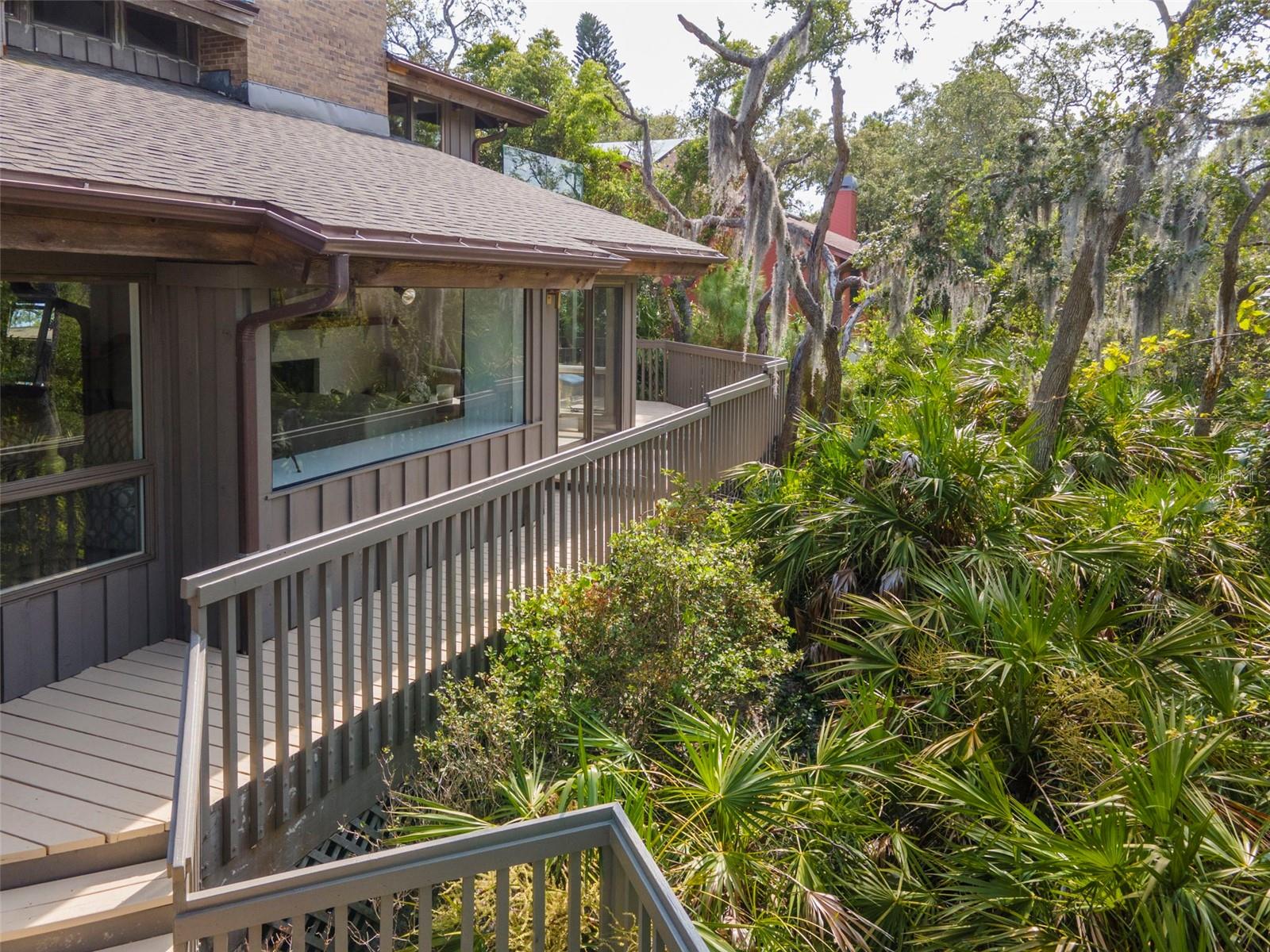 Image 89 of 100 For 1296 Weybridge Lane