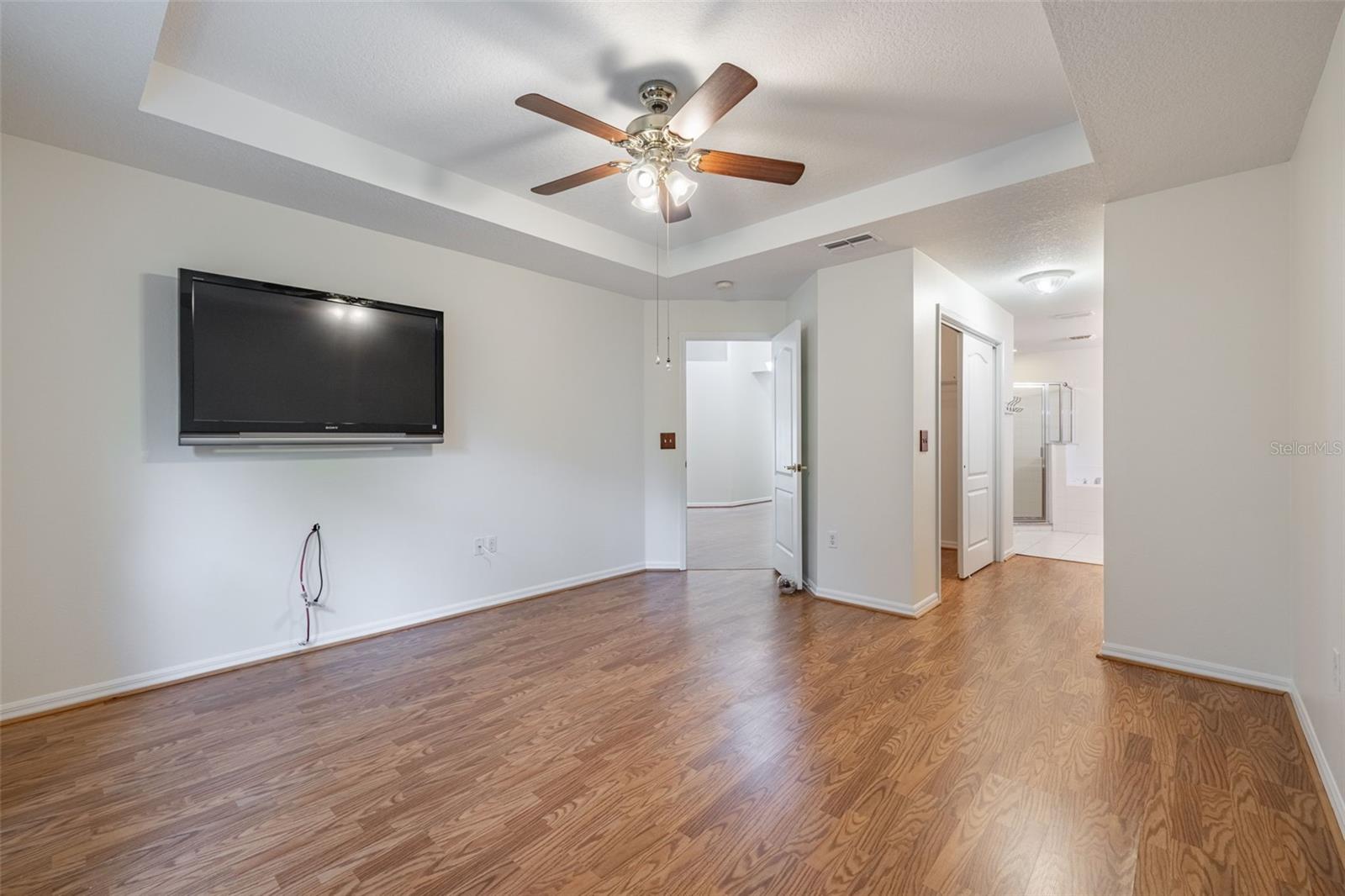 Image 18 of 48 For 11116 Jenkins Court