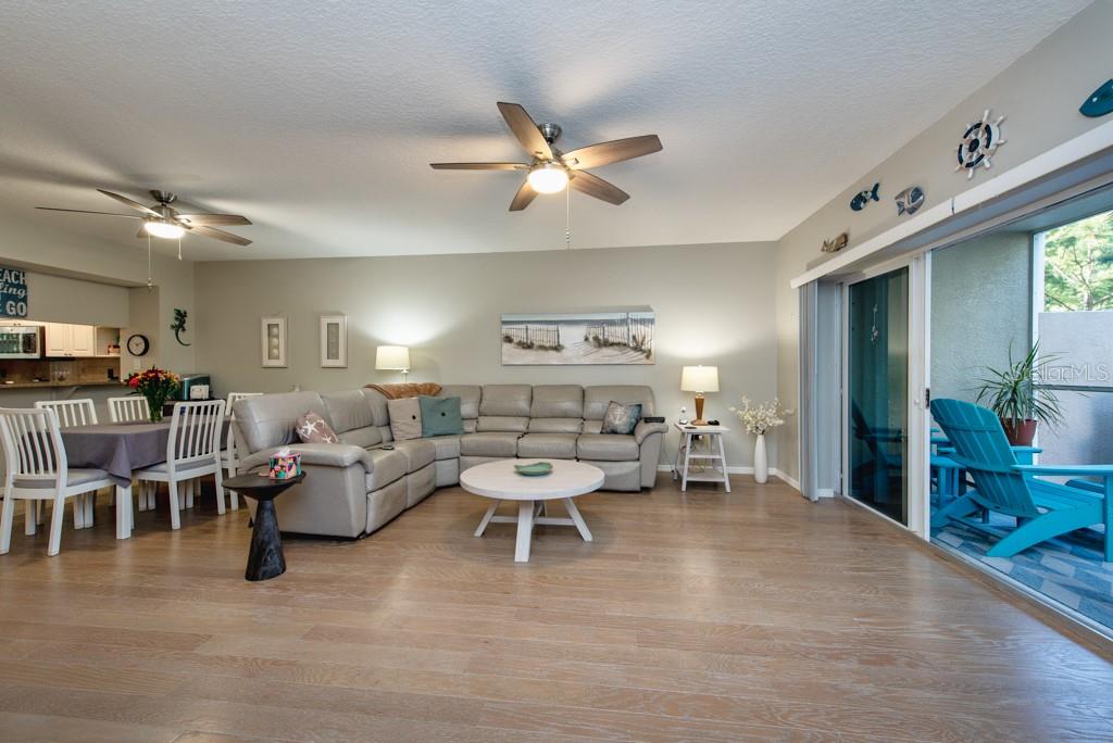 Image 11 of 48 For 960 Starkey Road 2104