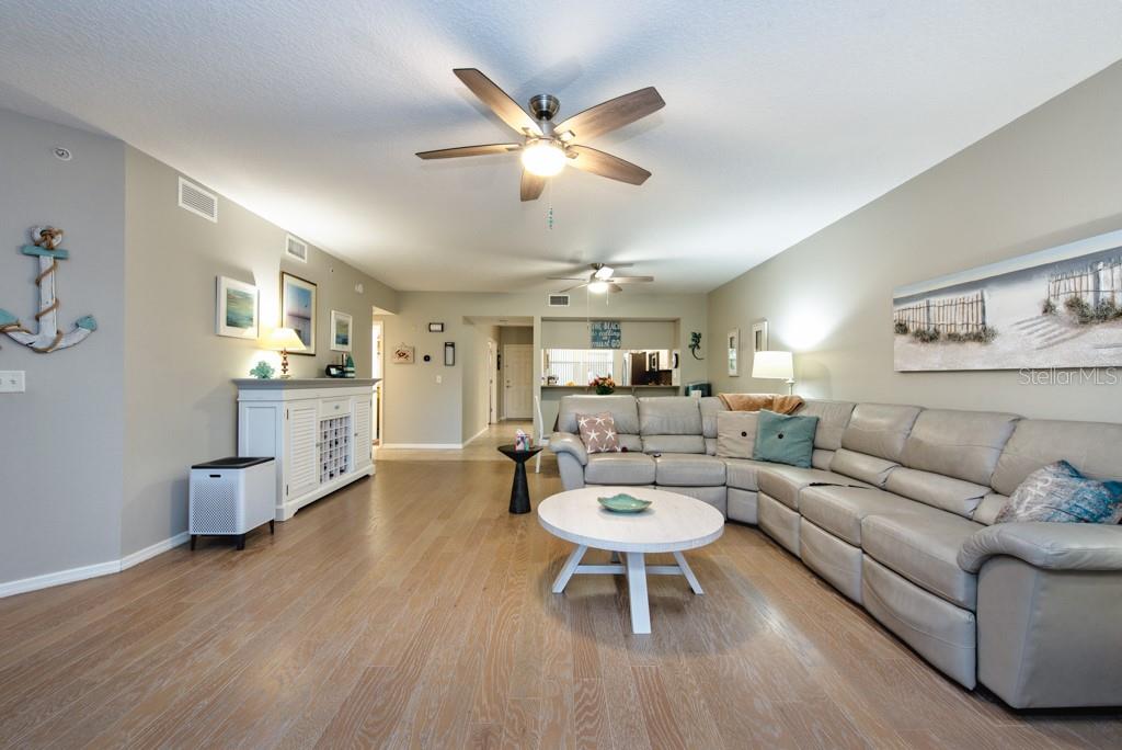 Image 12 of 48 For 960 Starkey Road 2104