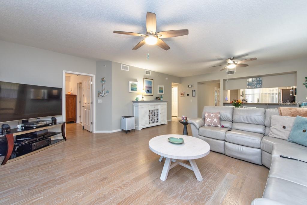 Image 13 of 48 For 960 Starkey Road 2104