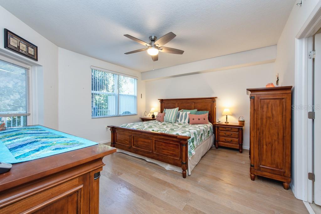 Image 14 of 48 For 960 Starkey Road 2104