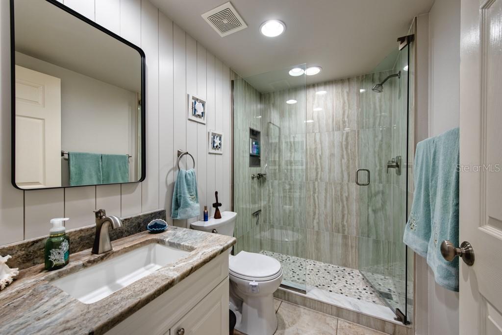 Image 20 of 48 For 960 Starkey Road 2104