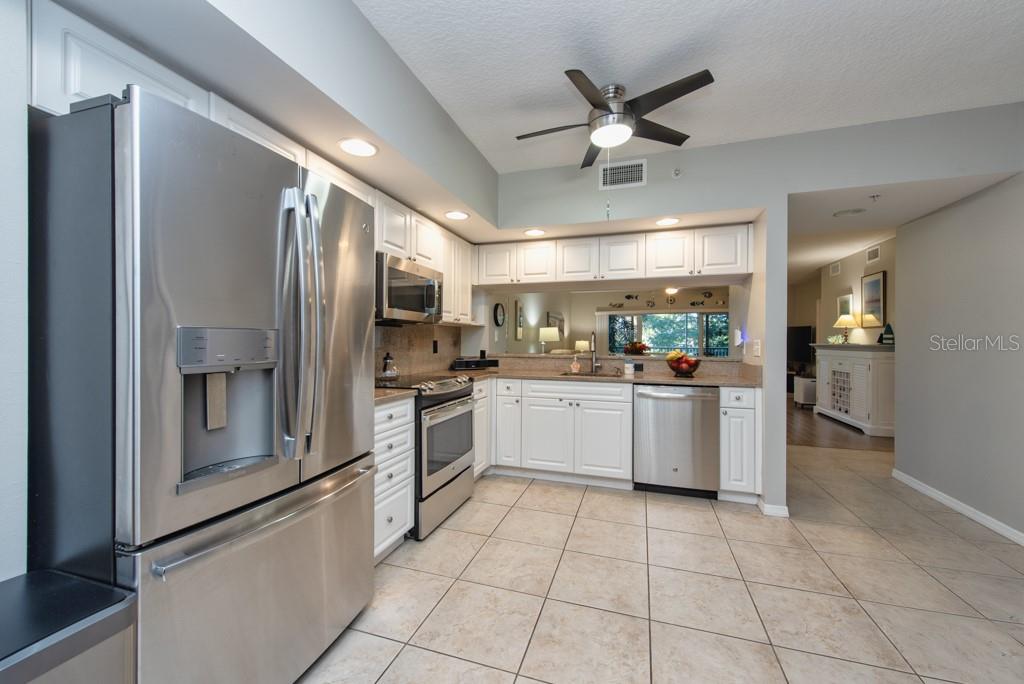 Image 7 of 48 For 960 Starkey Road 2104