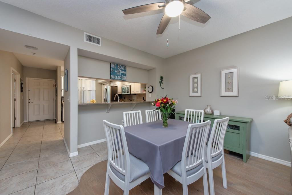 Image 8 of 48 For 960 Starkey Road 2104