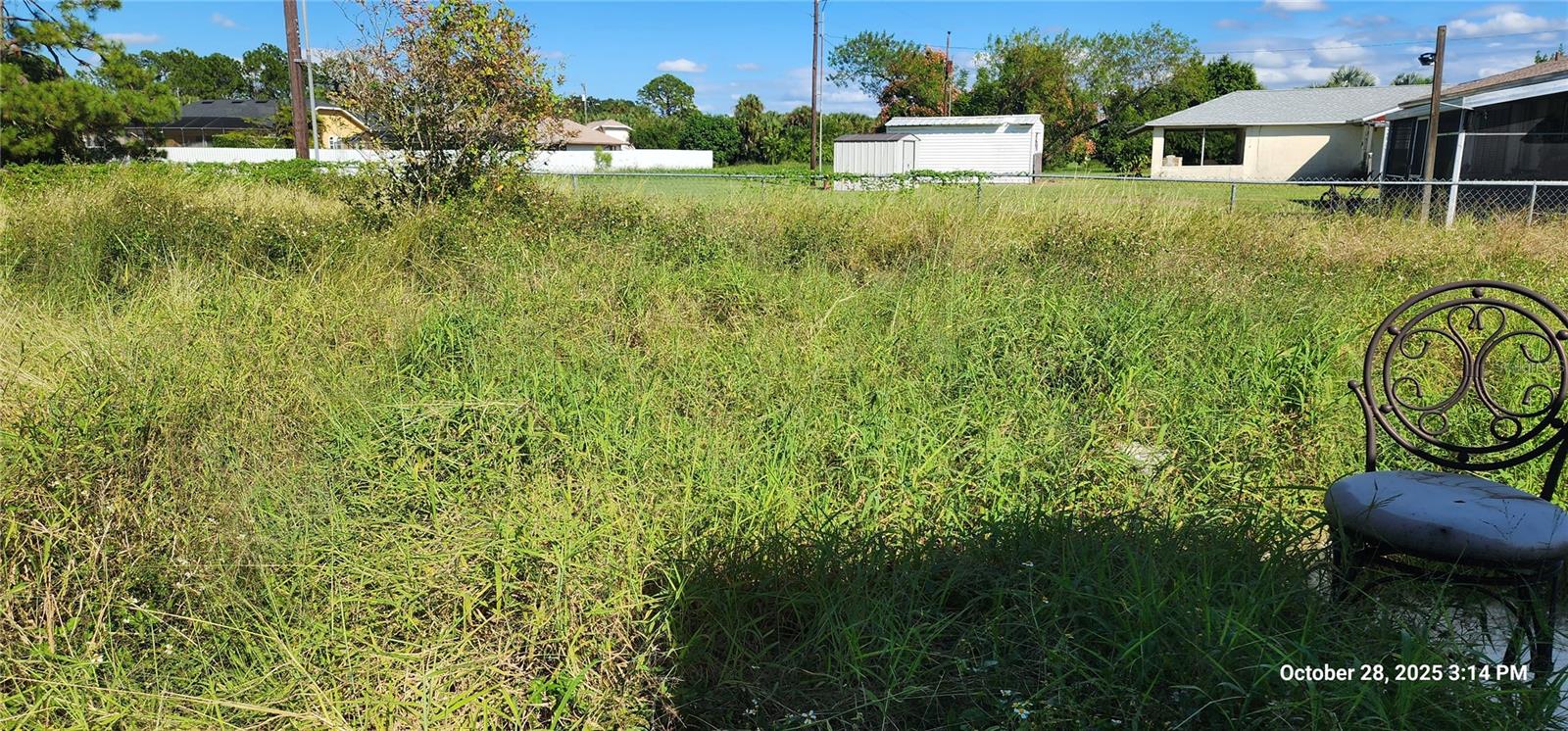 Image 26 of 30 For 320 Plumosa Avenue