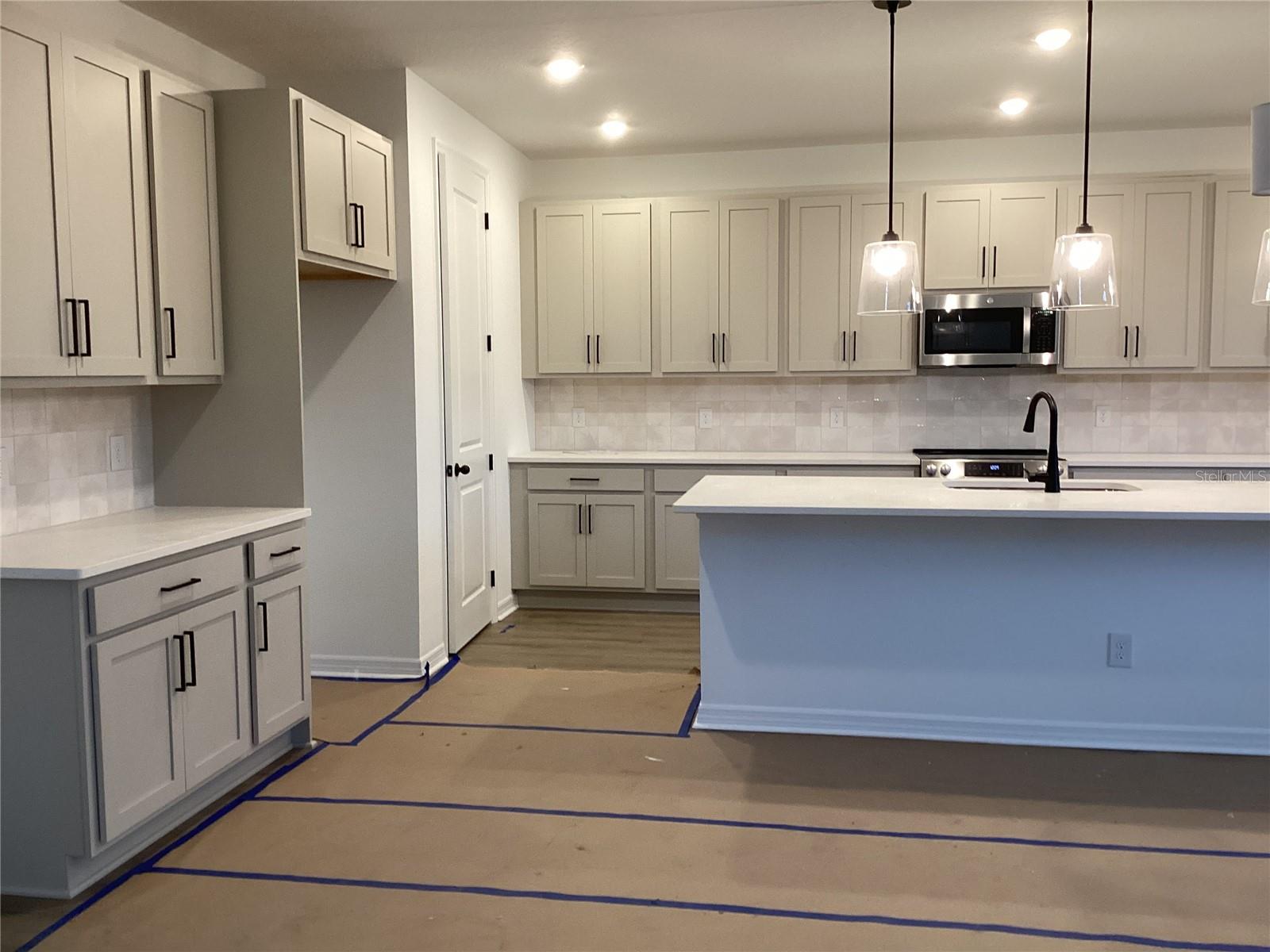 Image 13 of 40 For 2298 Broadbrook Drive