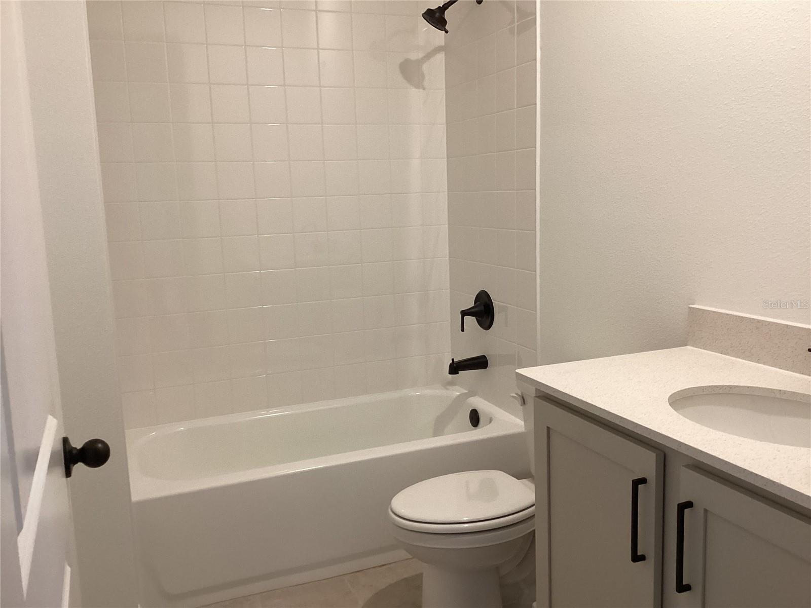 Image 21 of 40 For 2298 Broadbrook Drive