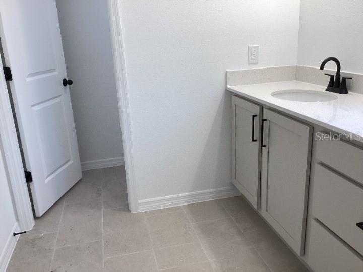 Image 24 of 40 For 2298 Broadbrook Drive