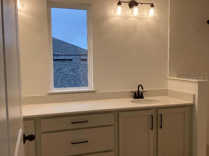 Image 26 of 40 For 2298 Broadbrook Drive