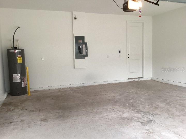 Image 29 of 40 For 2298 Broadbrook Drive