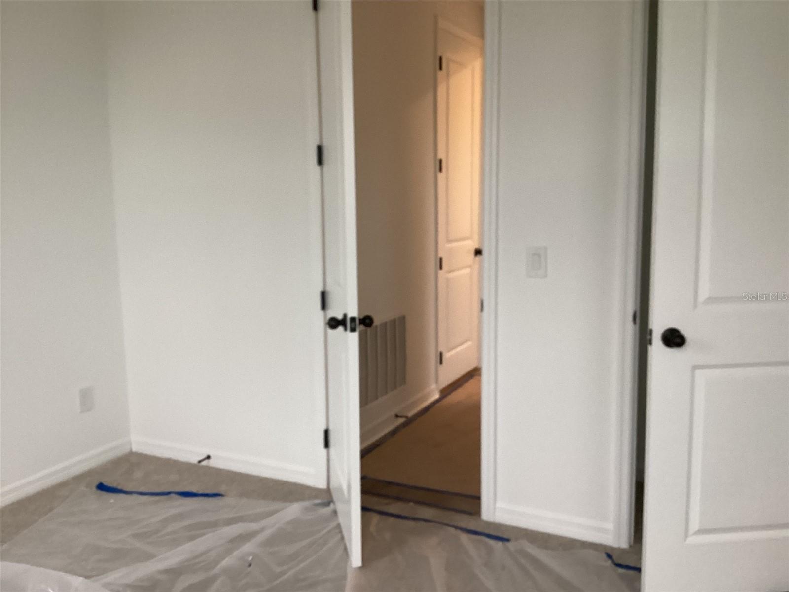 Image 8 of 40 For 2298 Broadbrook Drive