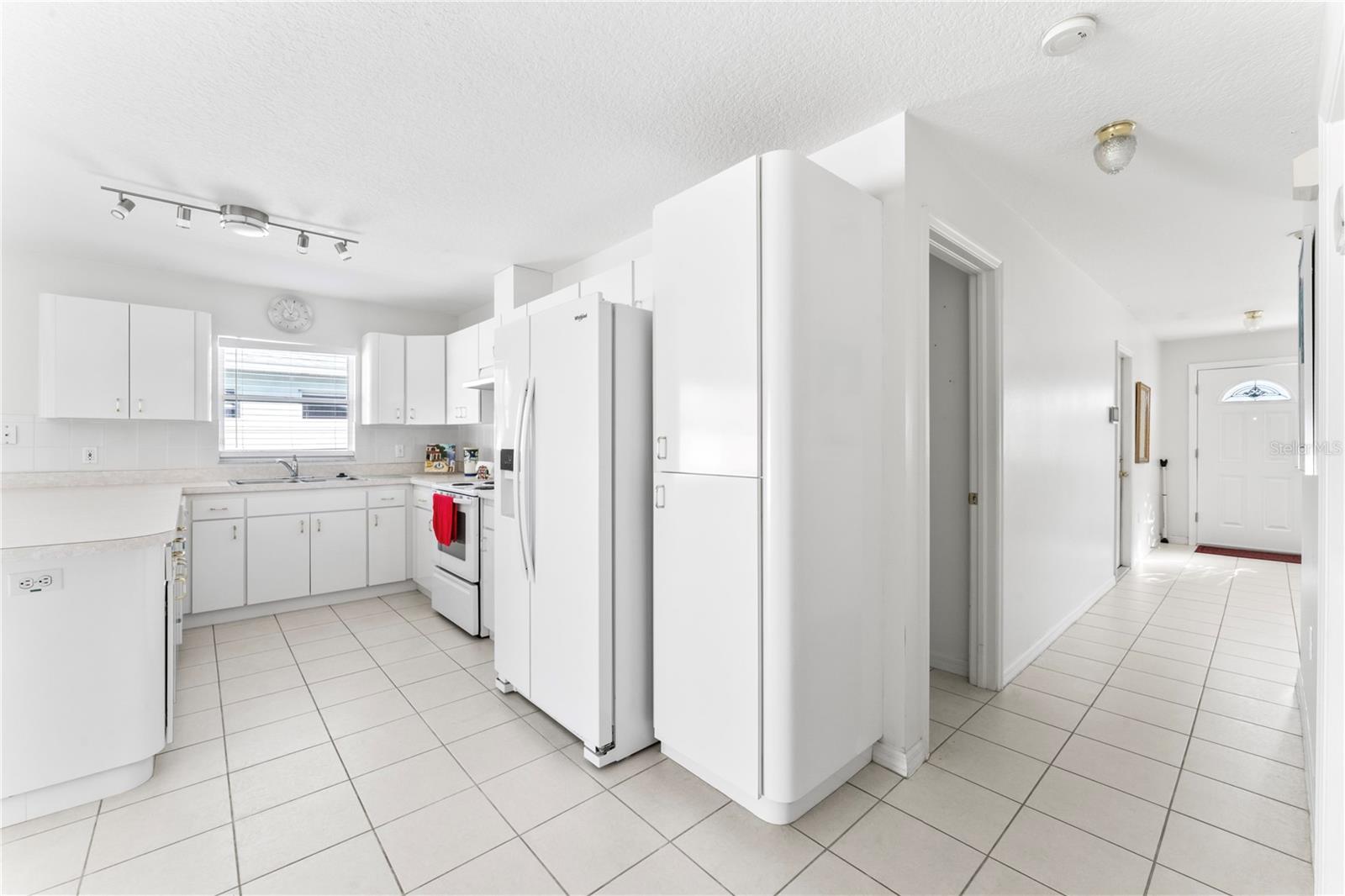 Image 11 of 28 For 3017 Dewey Street