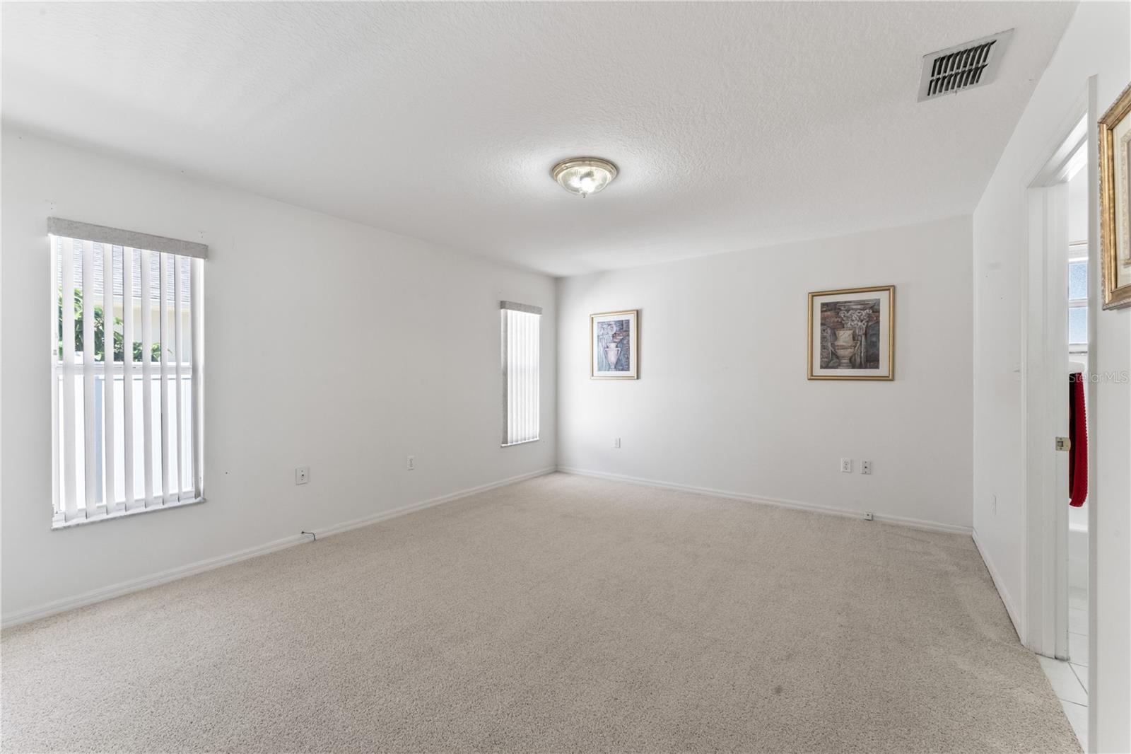 Image 18 of 28 For 3017 Dewey Street