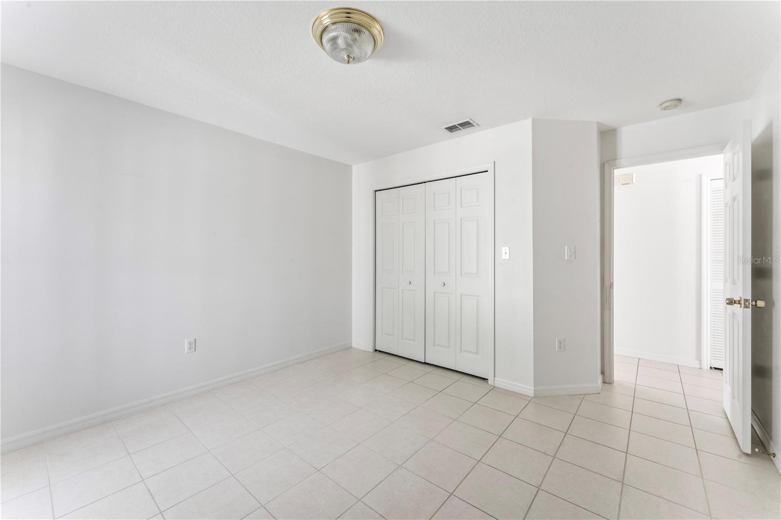 Image 24 of 28 For 3017 Dewey Street