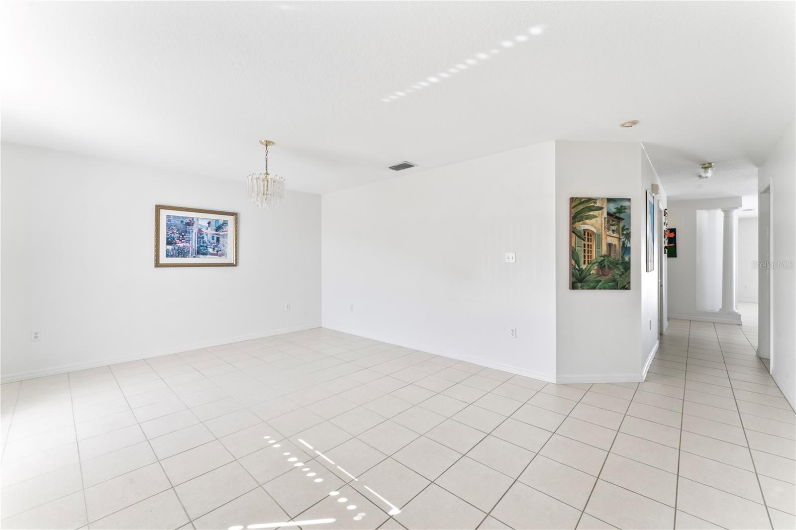 Image 4 of 28 For 3017 Dewey Street