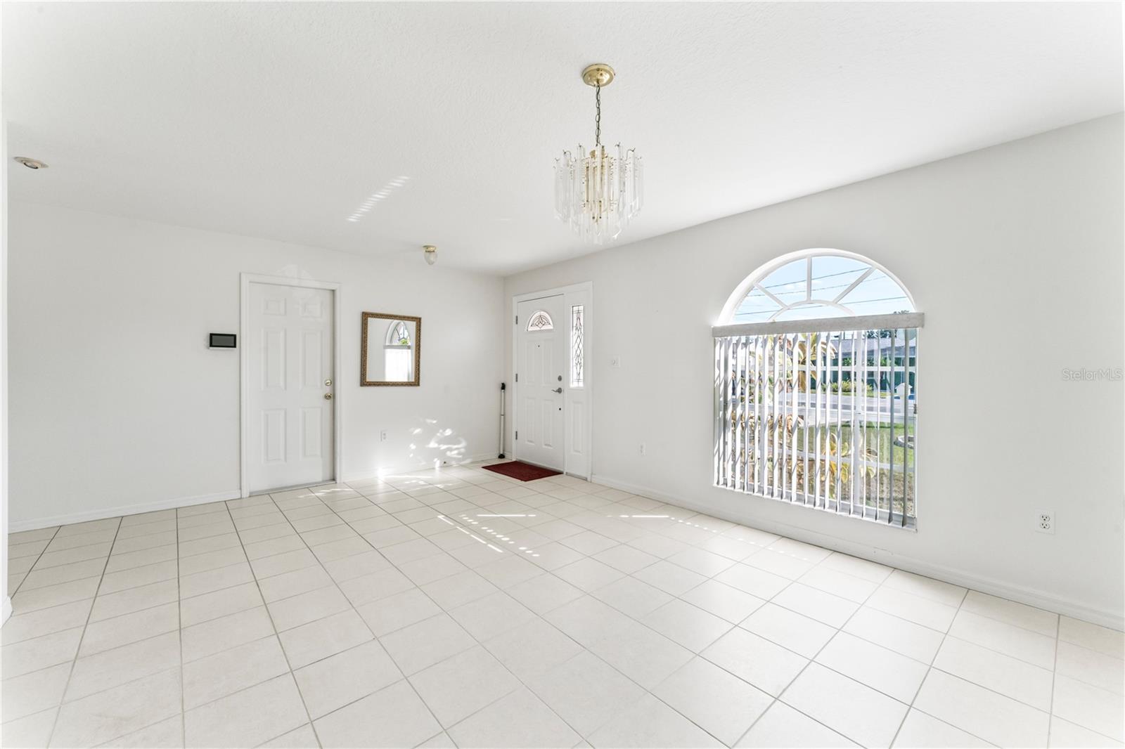 Image 6 of 28 For 3017 Dewey Street