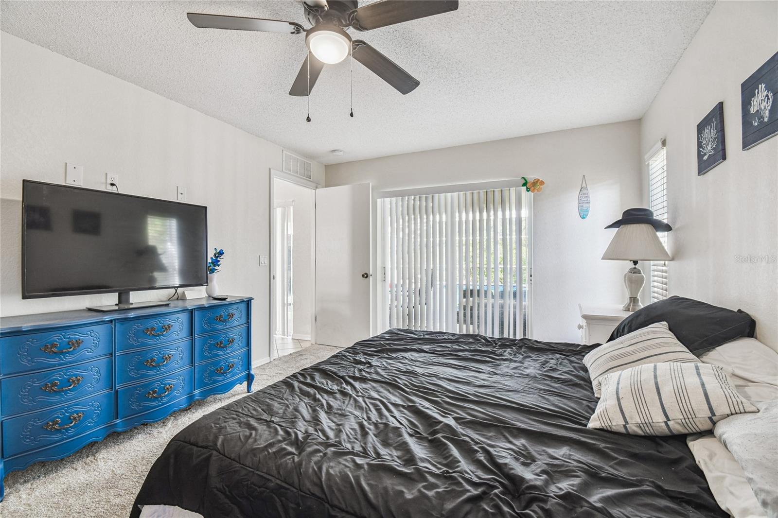 Listing photo id 44 for 4563 Bayridge Court