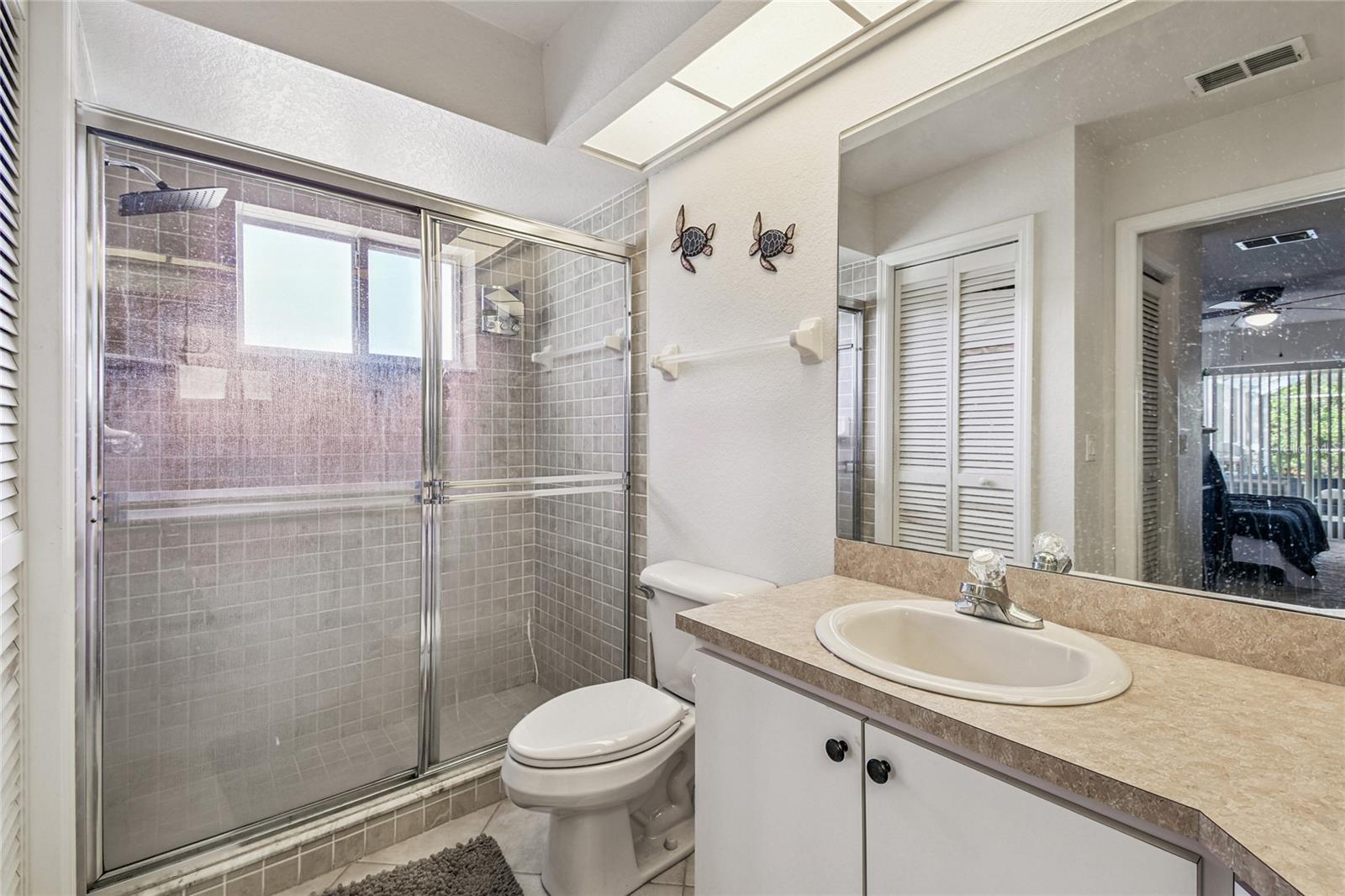 Listing photo id 46 for 4563 Bayridge Court