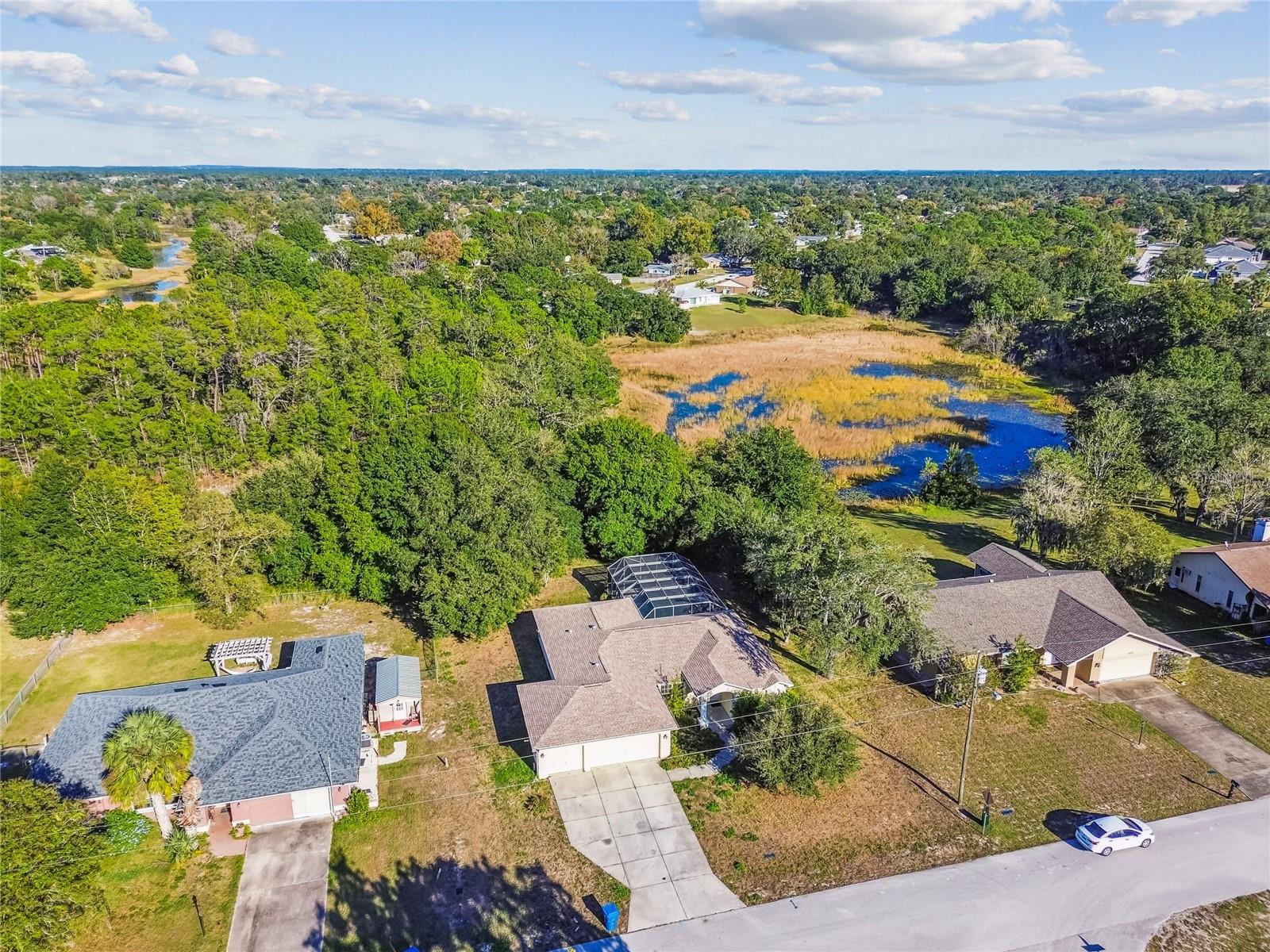 Listing photo id 58 for 4563 Bayridge Court