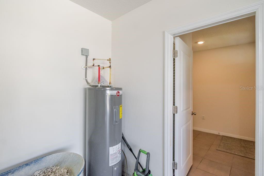 Image 31 of 40 For 10945 Trailing Vine Drive