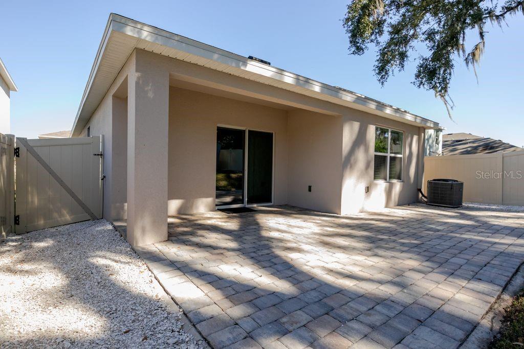 Image 34 of 40 For 10945 Trailing Vine Drive